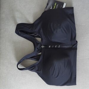 NIKE XL Women's Sports Bras - Bundle of 2